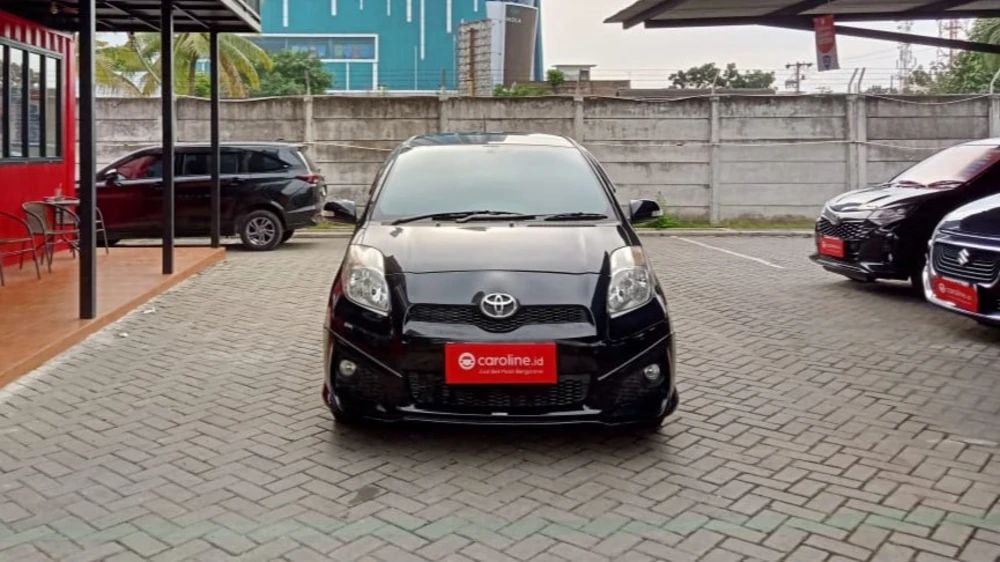 Toyota Yaris 1.5 S Limited 2013