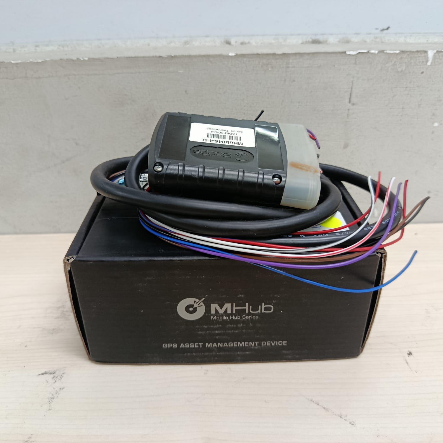 GPS MHUB 846-4U 9999