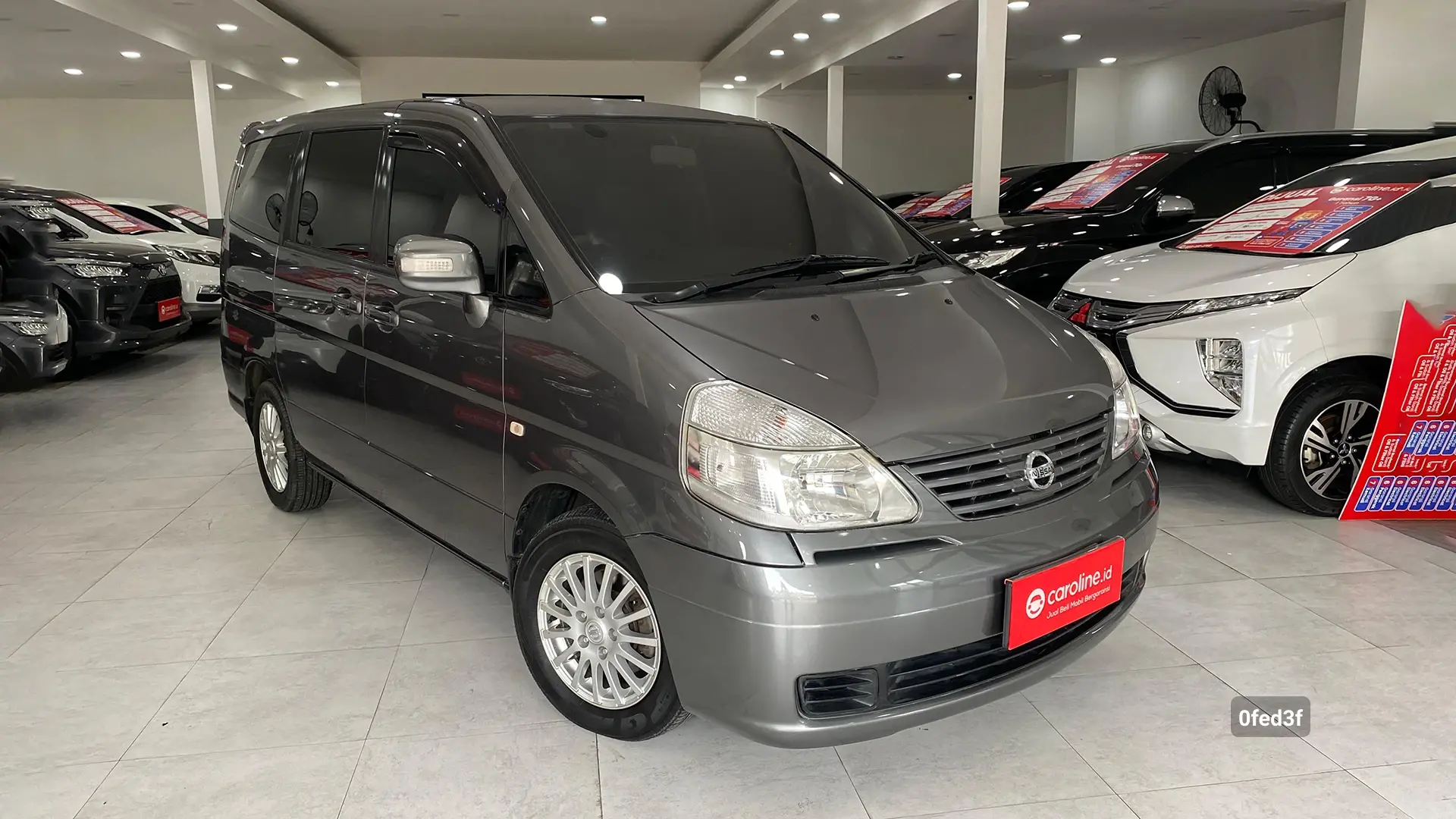 Nissan Serena CT 2.0 2012