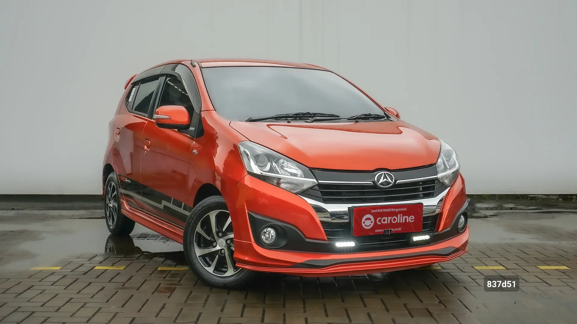 Daihatsu Ayla R DELUXE NEW 1.2 2018