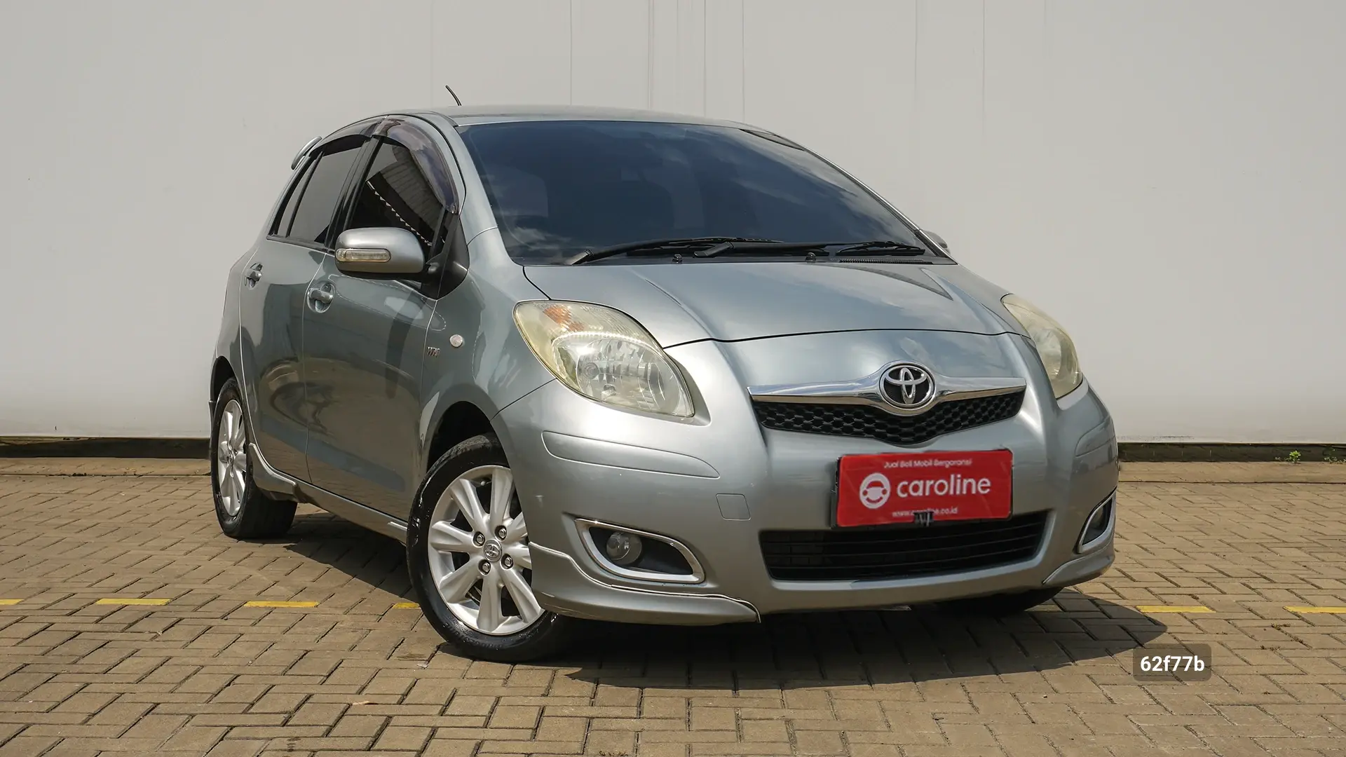 Toyota Yaris E 1.5 2012